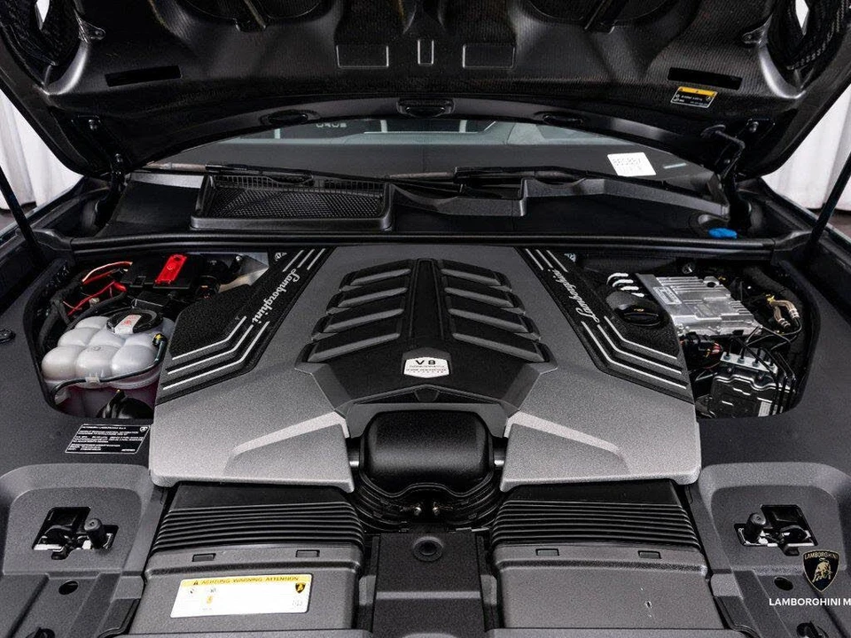 2024 Lamborghini Urus S - Image 7 of 31