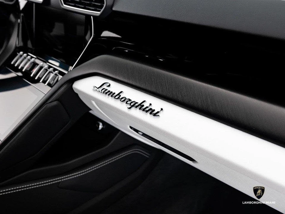 2024 Lamborghini Urus S - Image 29 of 31