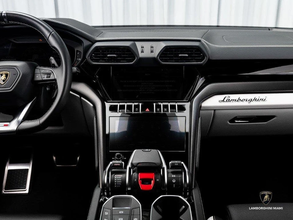 2024 Lamborghini Urus S - Image 25 of 31
