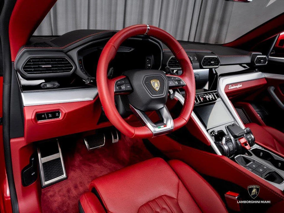 2024 Lamborghini Urus S - Image 24 of 31