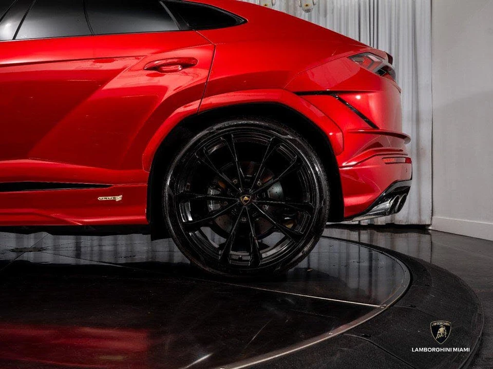 2024 Lamborghini Urus S - Image 8 of 31