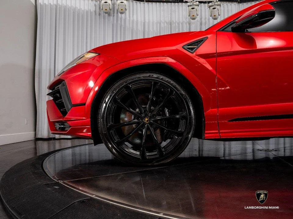 2024 Lamborghini Urus S - Image 7 of 31