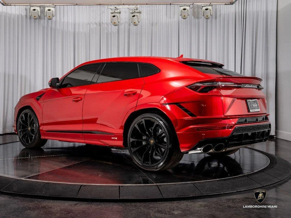 2024 Lamborghini Urus S - Image 9 of 31