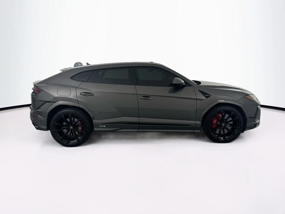 2024 Lamborghini Urus S - Image 4 of 31