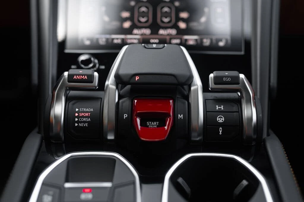 2024 Lamborghini Urus S - Image 29 of 31