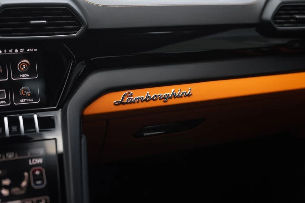 2024 Lamborghini Urus S - Image 31 of 31