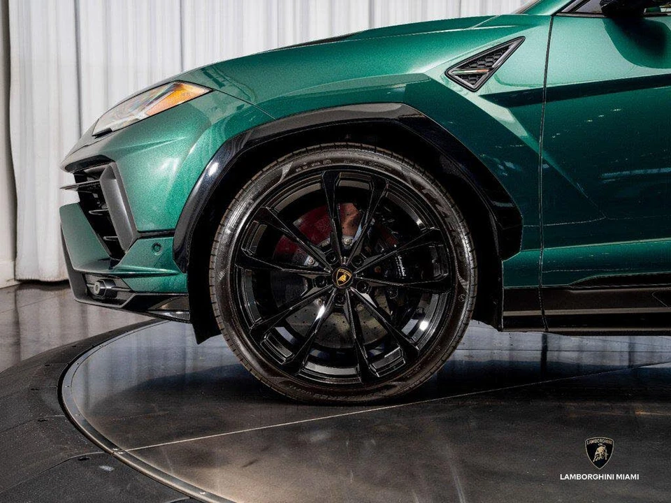 2024 Lamborghini Urus S - Image 12 of 31