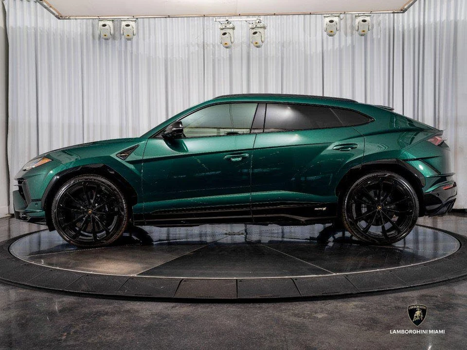 2024 Lamborghini Urus S - Image 7 of 31