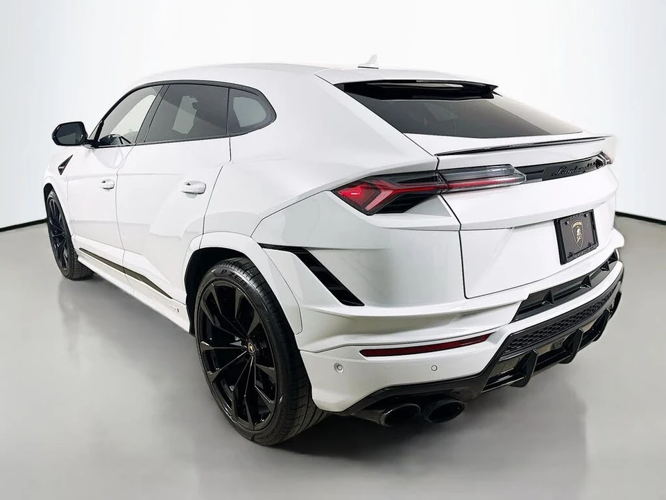 2024 Lamborghini Urus S - Image 7 of 31