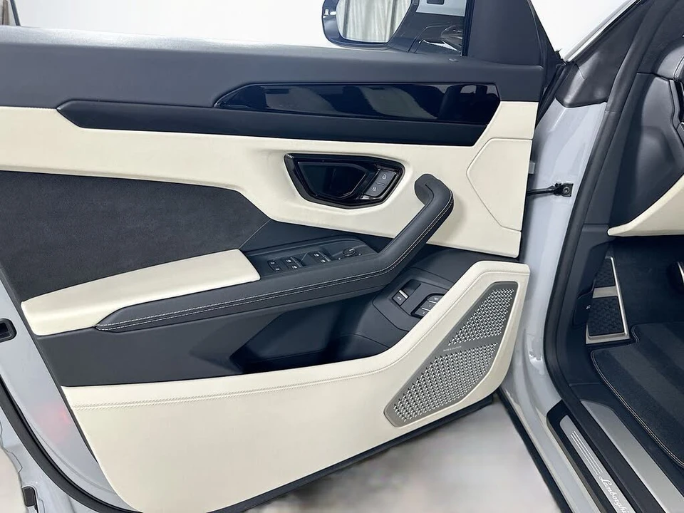 2024 Lamborghini Urus S - Image 17 of 31