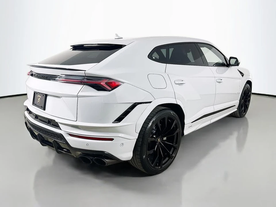 2024 Lamborghini Urus S - Image 5 of 31