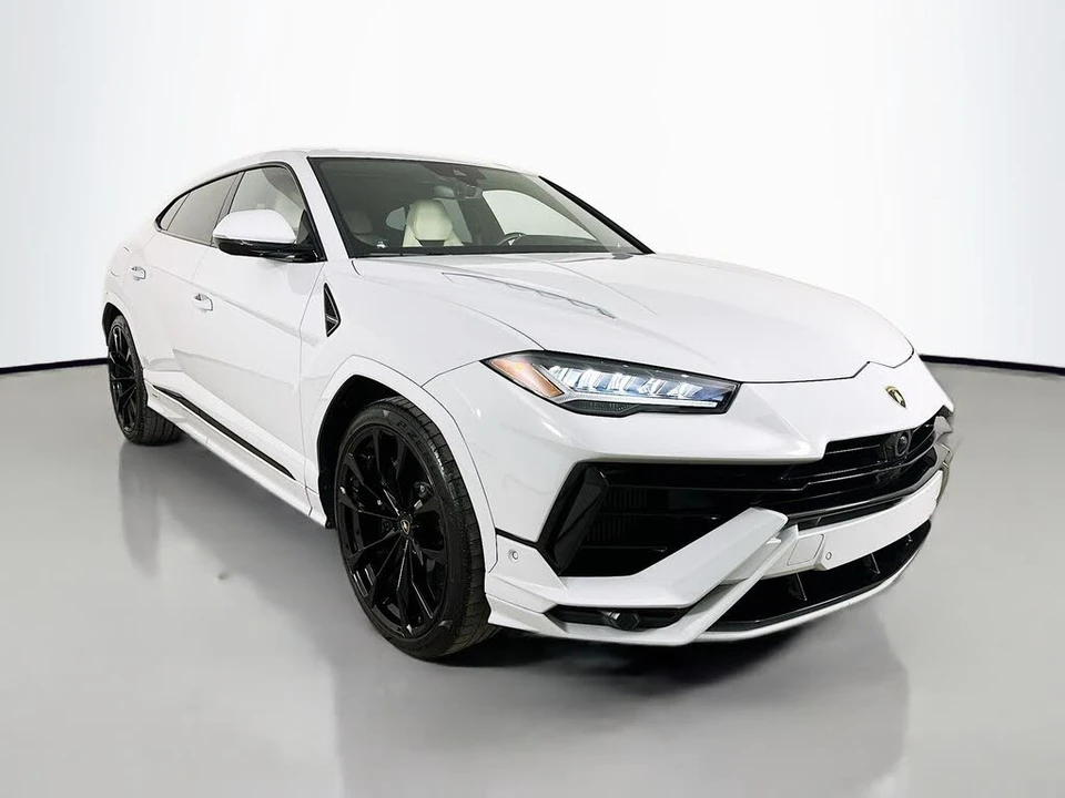 2024 Lamborghini Urus S - Image 3 of 31