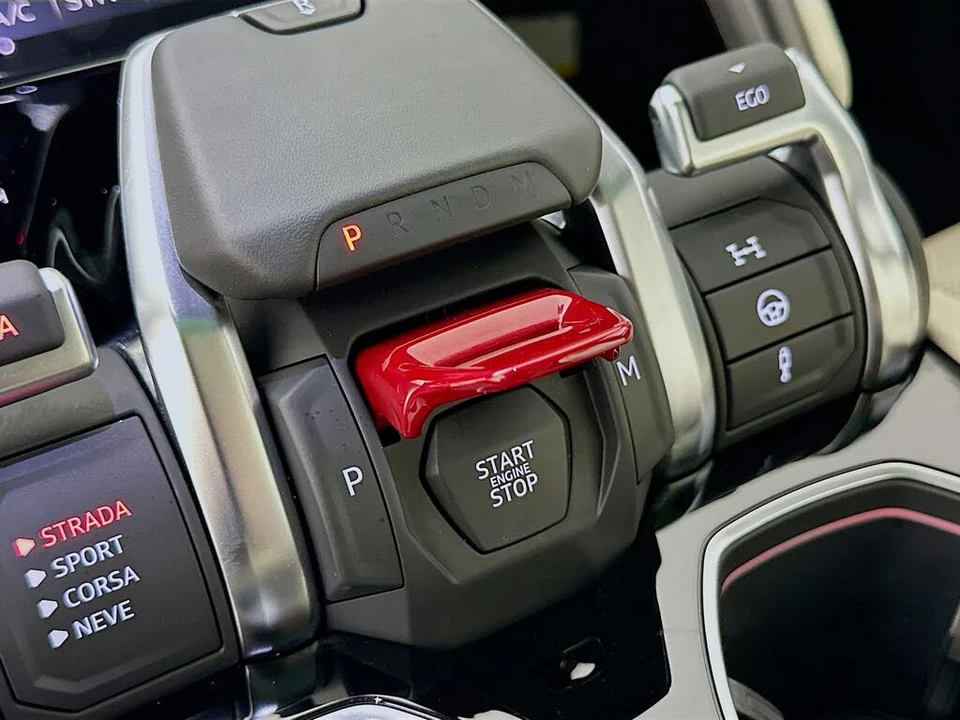 2024 Lamborghini Urus S - Image 29 of 31