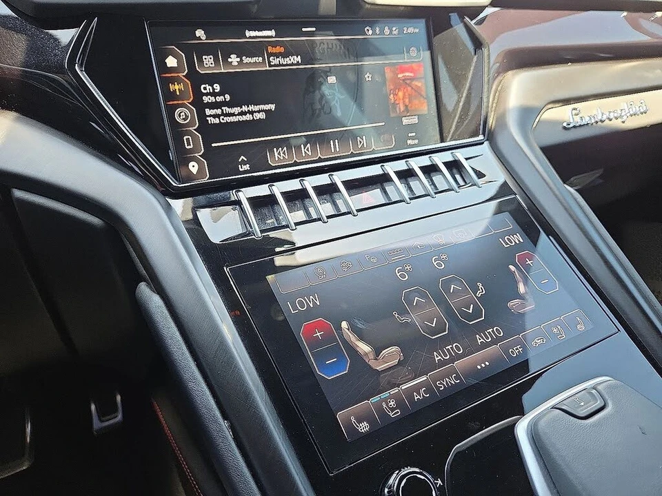2024 Lamborghini Urus S - Image 26 of 31