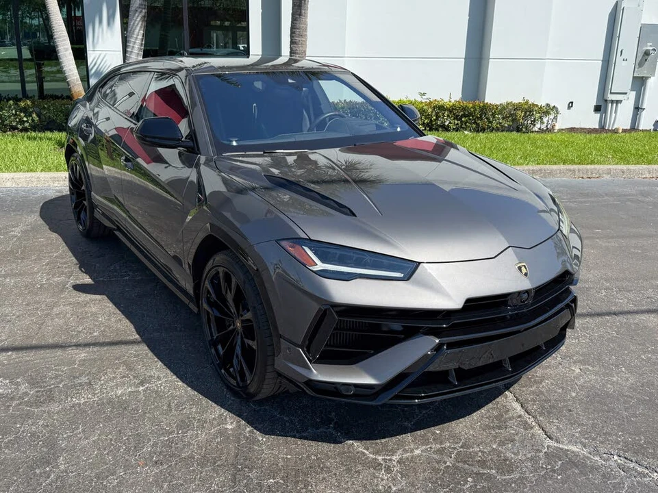 2024 Lamborghini Urus S - Image 5 of 31