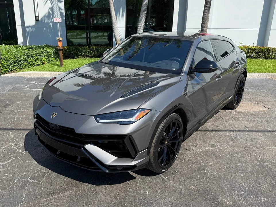 2024 Lamborghini Urus S - Image 10 of 31