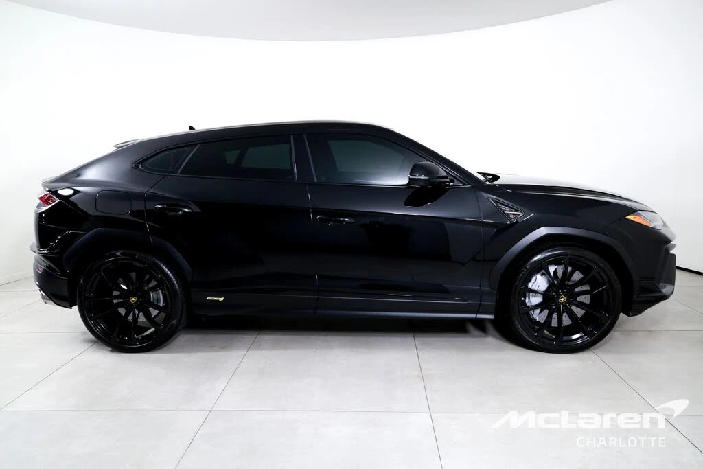 2024 Lamborghini Urus S - Image 9 of 31