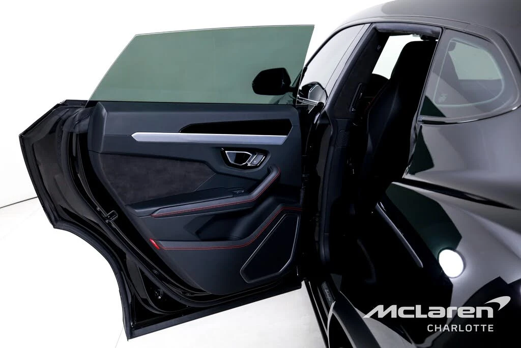 2024 Lamborghini Urus S - Image 16 of 31
