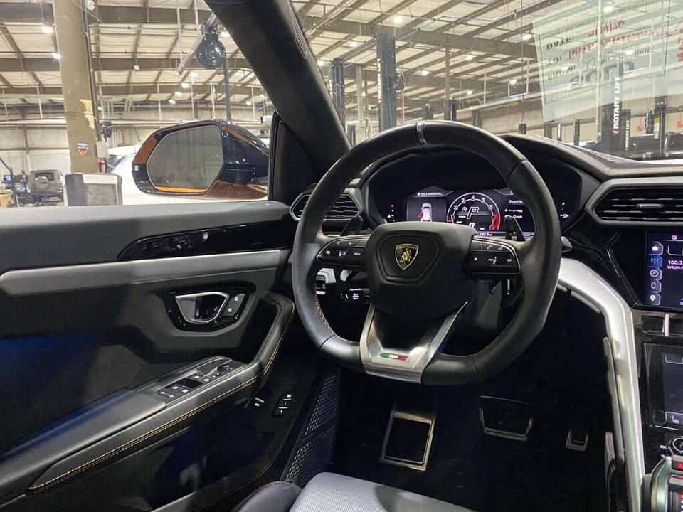 2024 Lamborghini Urus S - Image 3 of 27
