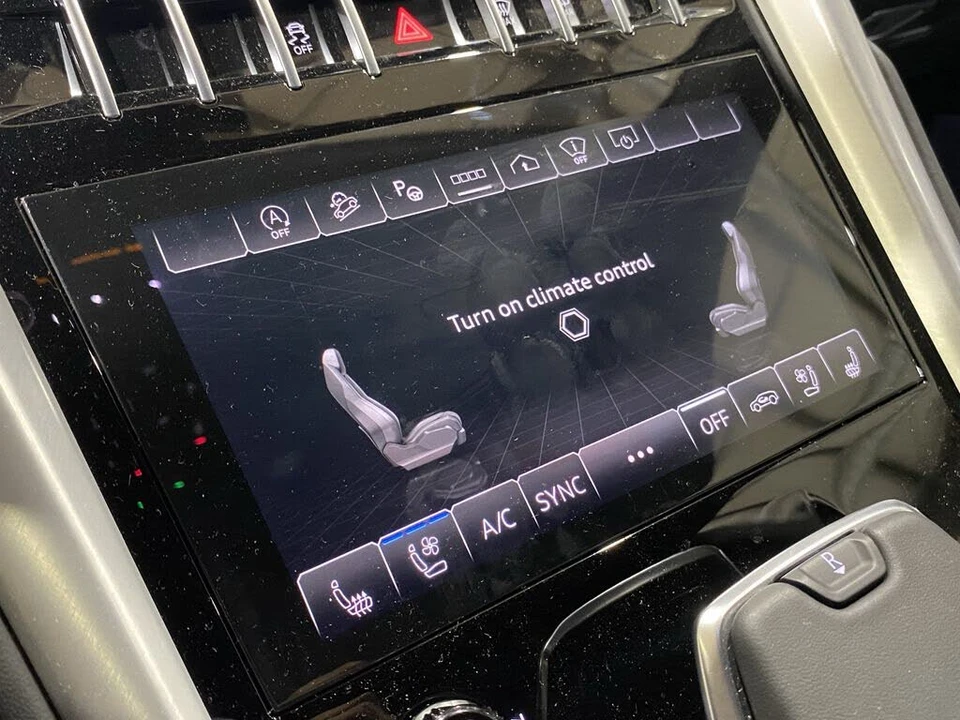 2024 Lamborghini Urus S - Image 11 of 27