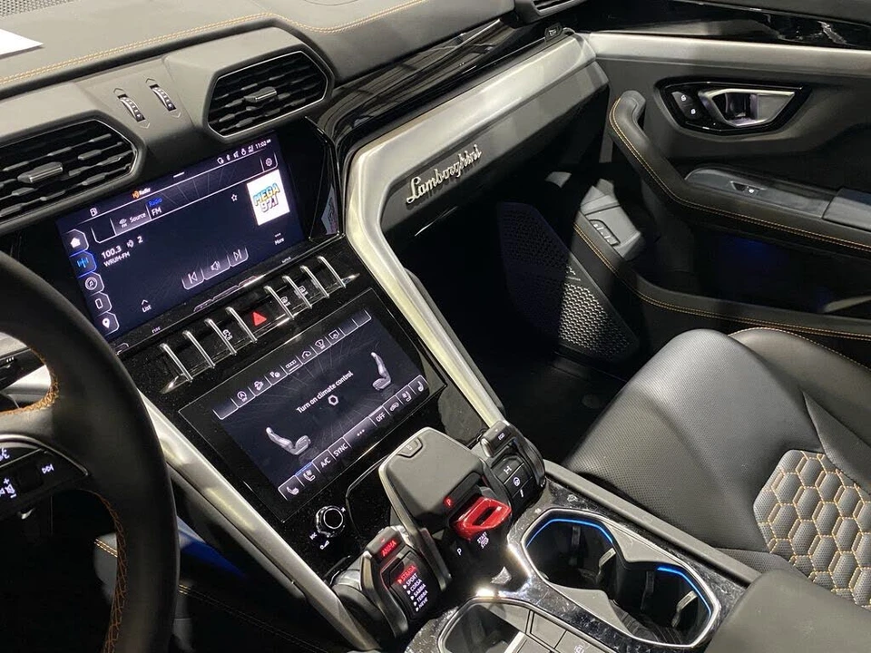 2024 Lamborghini Urus S - Image 9 of 27