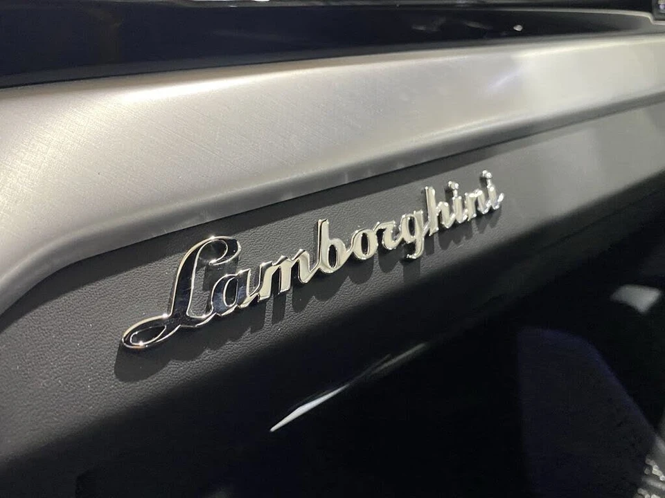 2024 Lamborghini Urus S - Image 6 of 27