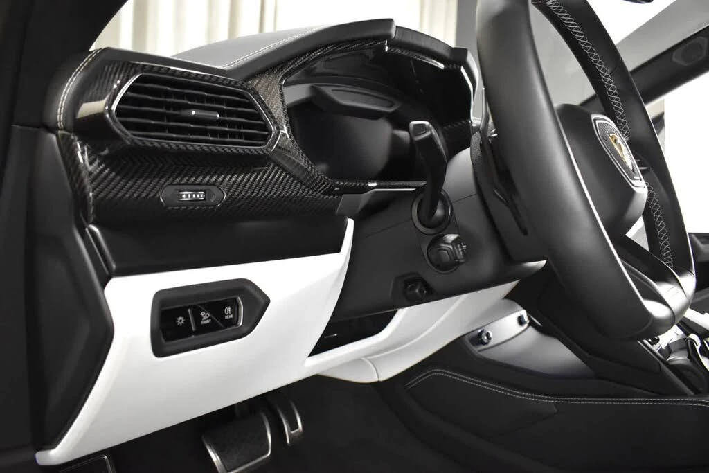 2024 Lamborghini Urus S - Image 18 of 31