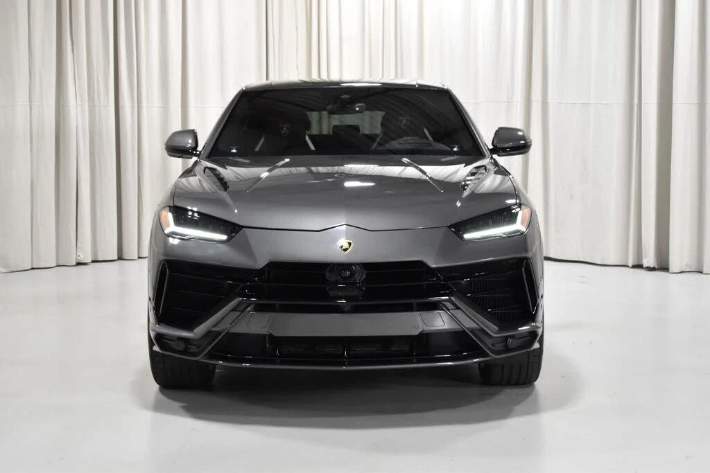 2024 Lamborghini Urus S - Image 2 of 31