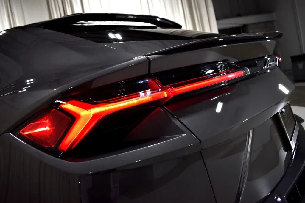 2024 Lamborghini Urus S - Image 10 of 31