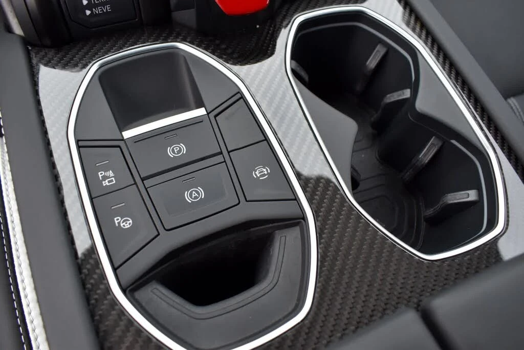 2024 Lamborghini Urus S - Image 26 of 31
