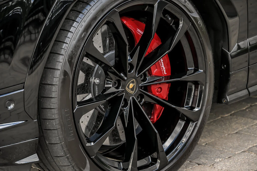 2024 Lamborghini Urus S - Image 8 of 31
