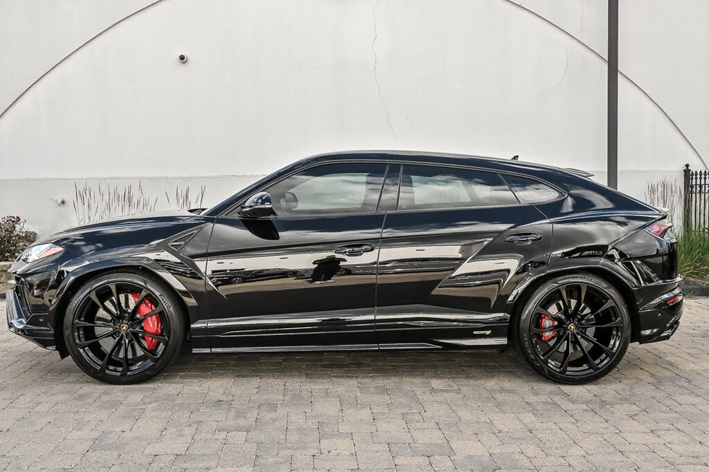 2024 Lamborghini Urus S - Image 10 of 31