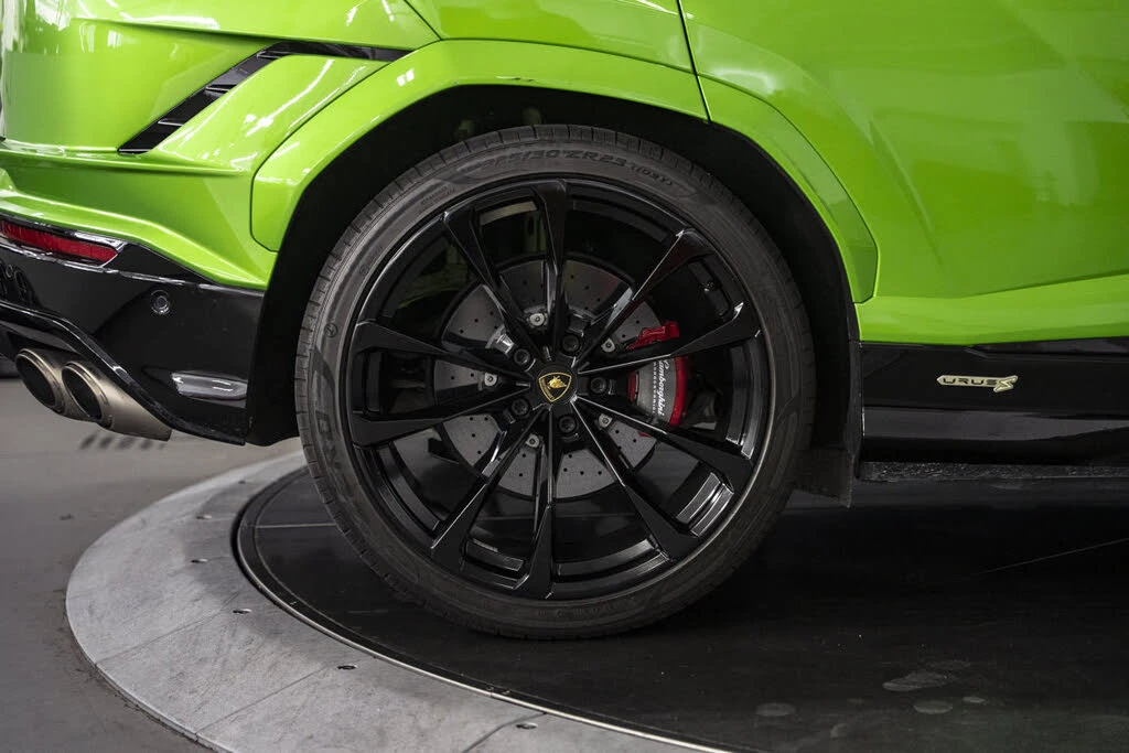2024 Lamborghini Urus S - Image 12 of 31