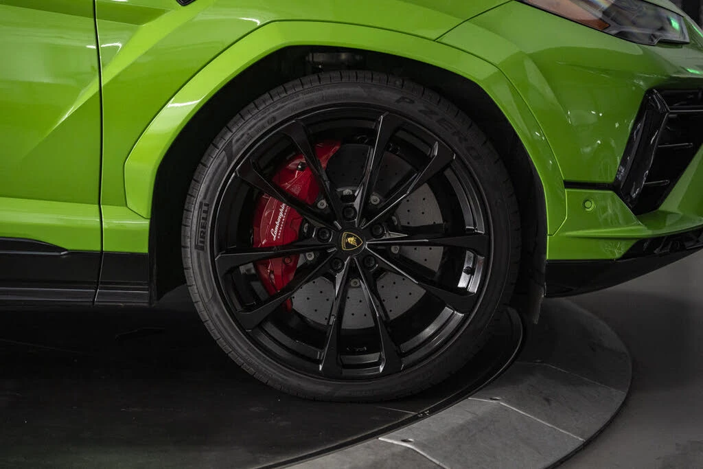 2024 Lamborghini Urus S - Image 13 of 31