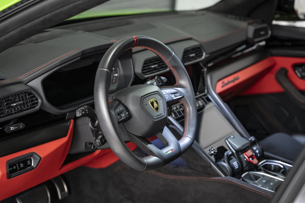 2024 Lamborghini Urus S - Image 30 of 31