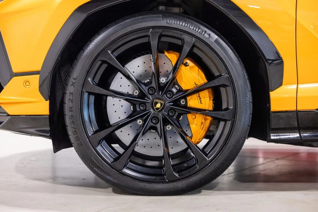 2024 Lamborghini Urus S - Image 19 of 31