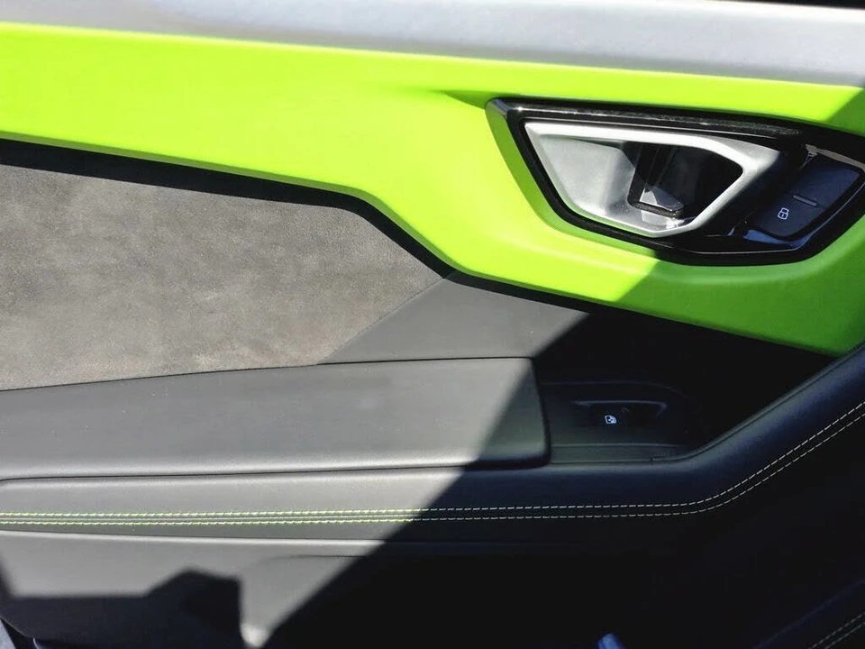 2024 Lamborghini Urus S - Image 9 of 30