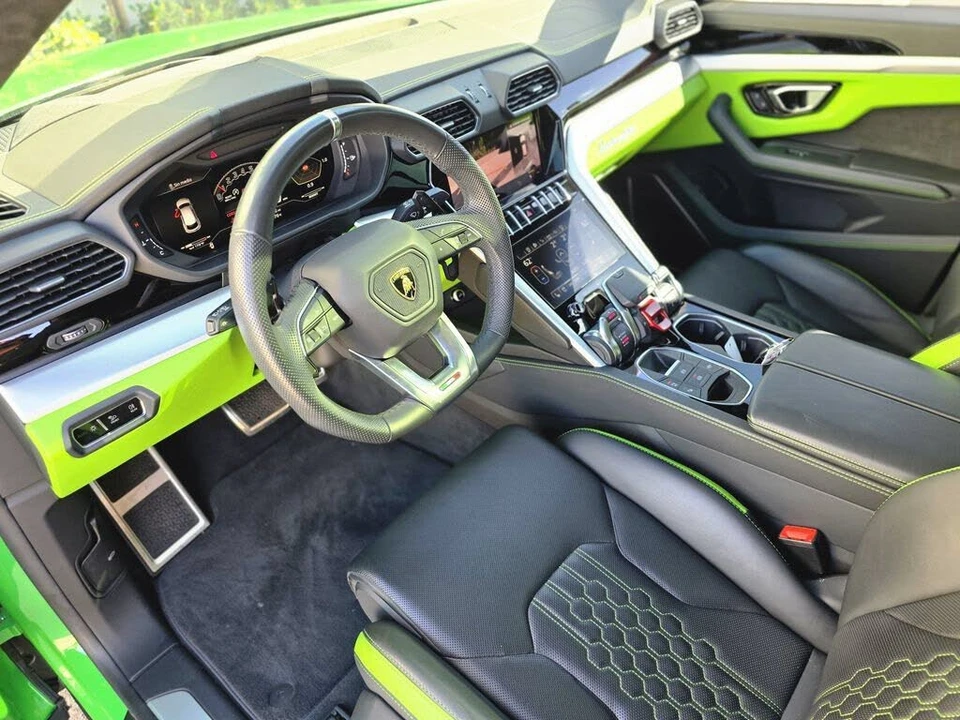 2024 Lamborghini Urus S - Image 19 of 30