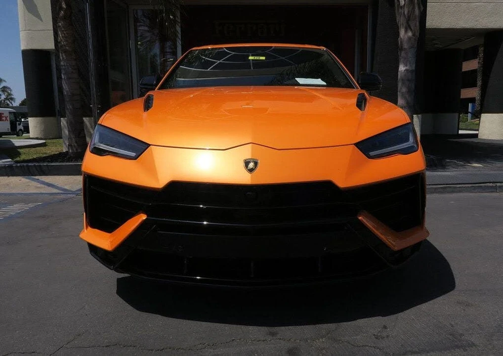 2024 Lamborghini Urus S - Image 3 of 31