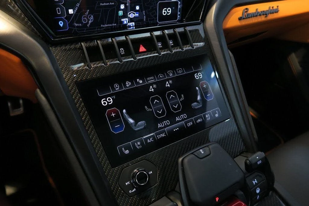 2024 Lamborghini Urus S - Image 21 of 31