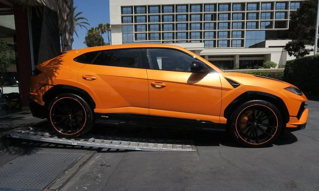 2024 Lamborghini Urus S - Image 5 of 31