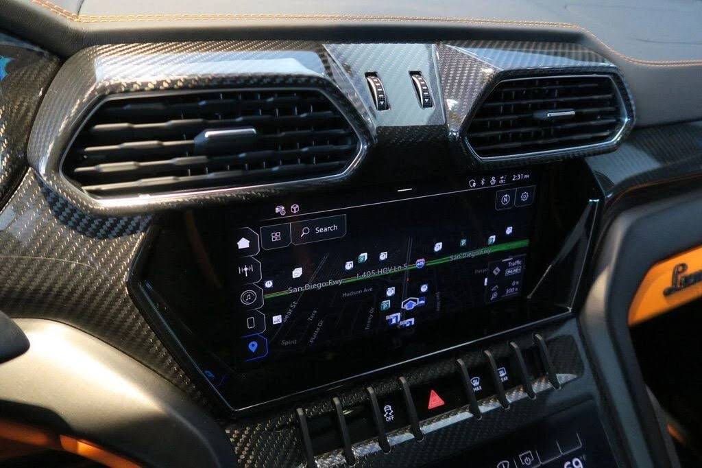 2024 Lamborghini Urus S - Image 18 of 31