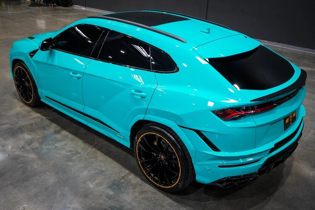 2024 Lamborghini Urus S - Image 16 of 31