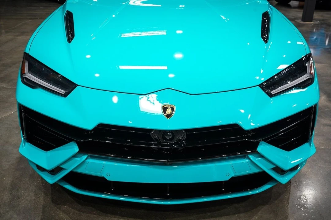 2024 Lamborghini Urus S - Image 10 of 31