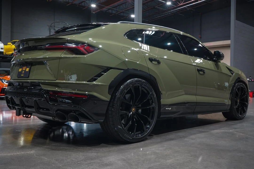 2024 Lamborghini Urus S - Image 5 of 31