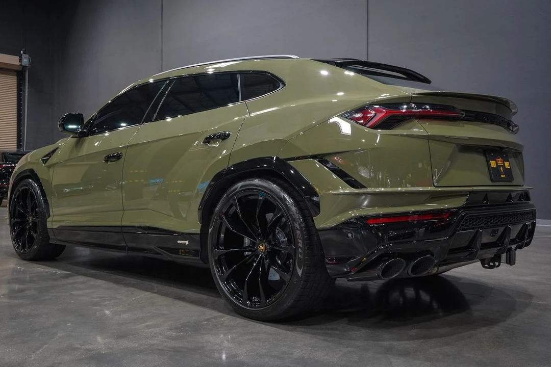 2024 Lamborghini Urus S - Image 3 of 31