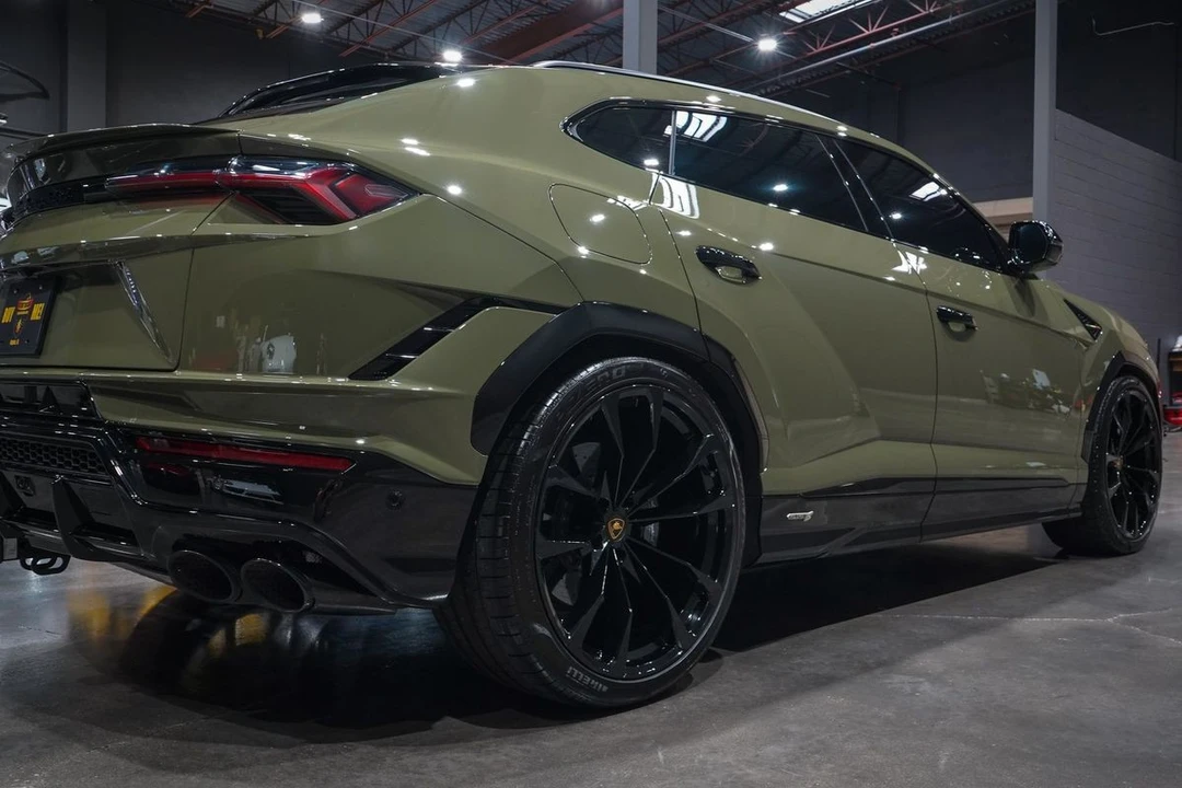 2024 Lamborghini Urus S - Image 25 of 31