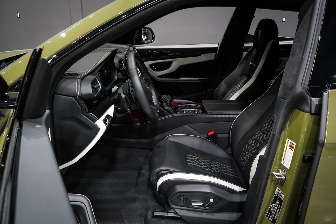 2024 Lamborghini Urus S - Image 27 of 31
