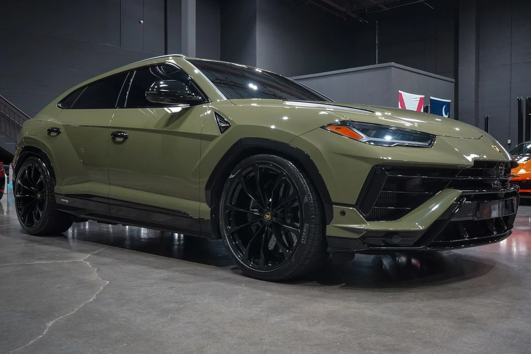 2024 Lamborghini Urus S - Image 7 of 31