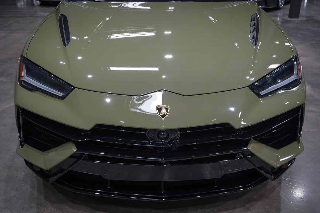 2024 Lamborghini Urus S - Image 9 of 31